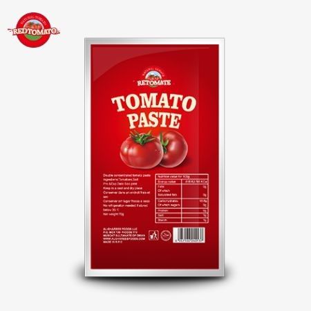 Des sachets plats à prix d'usine de 70 g de pâte de tomate disponibles avec des niveaux de pureté allant de 30% à 100%
