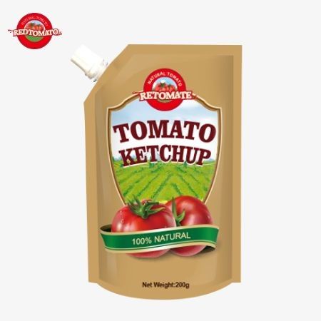 Nous produisons des sachets de 200g de ketchup qui répondent aux normes internationales et sont disponibles à des prix d'usine
