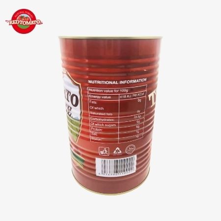 La pâte de tomate en conserve Retomate 4500g (Brix 28–30%) est disponible sous notre marque avec des services complets de conception de marque et d'emballage.