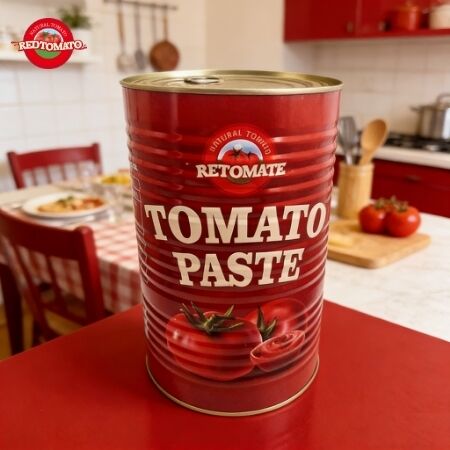 Pâte de tomate RETOMATE de haute qualité avec 4500g en vrac Emballage 28-30 type emballé Brix