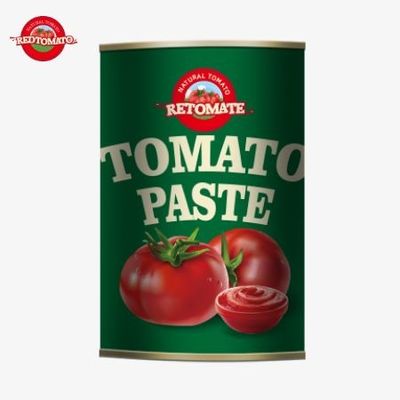 La pâte de tomate en conserve de 400 g est strictement conforme aux normes internationales les plus strictes en matière de sécurité alimentaire