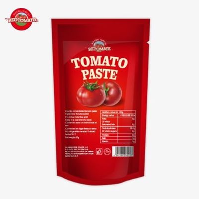 Une pâte de tomate de 100 g de haute qualité provenant d'une usine réputée en Chine.