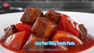 Pâte de tomate double concentrée conditionnée en sachets à bec verseur, tailles disponibles : 50 g à 500 g